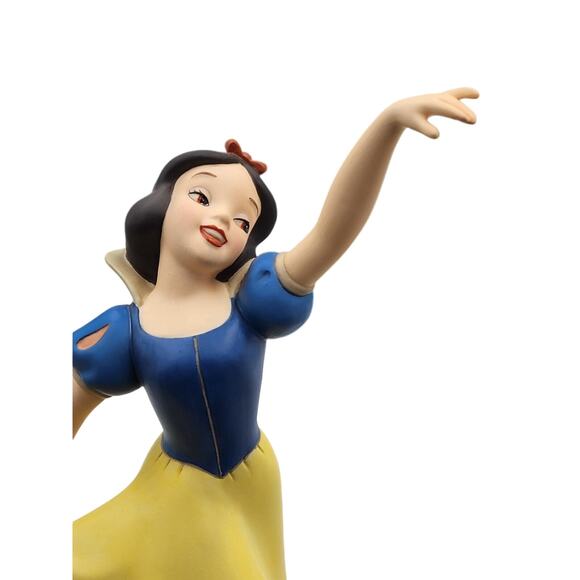 WDCC Disney Snow White Figurine The Fairest One Of All Box COA Collection - Picture 4 of 13